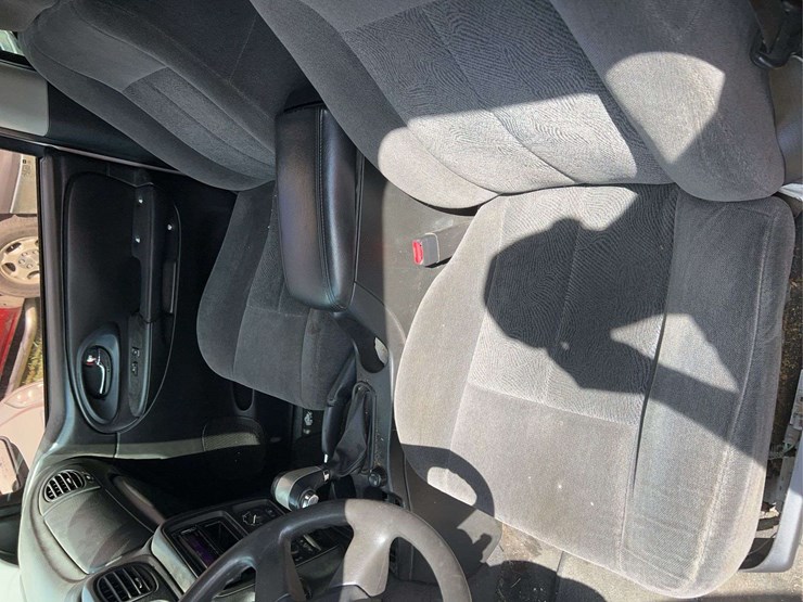 2005-chevrolet-trailblazer-image-9