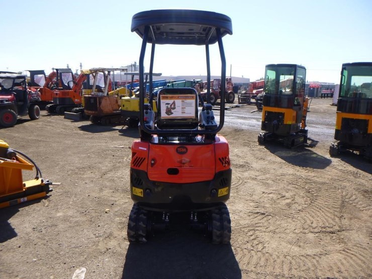 2025-tpm-16-hydraulic-excavator-image-8