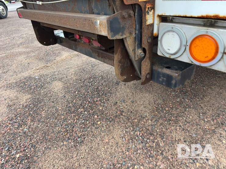 2012-kenworth-bottle-truck-(dr12101-unit-250)-image-53
