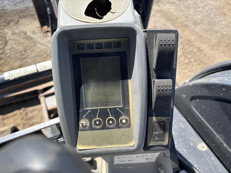 2016-deere-50g-image-34