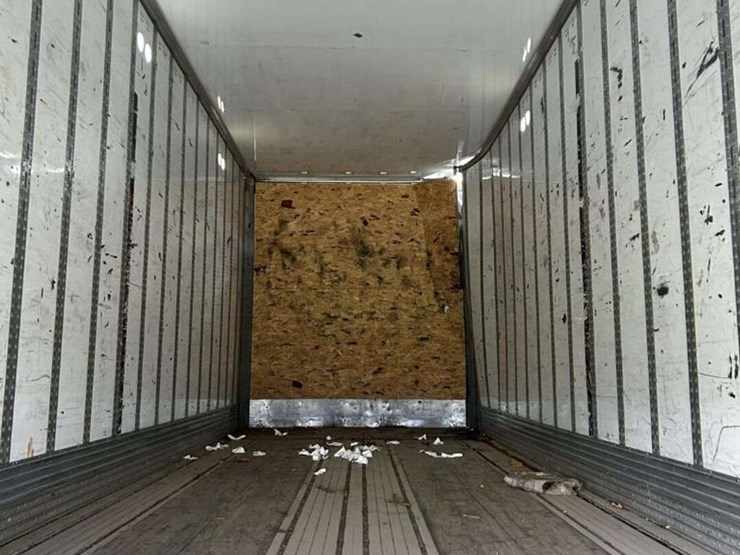 2019-wabash-national-van-image-13