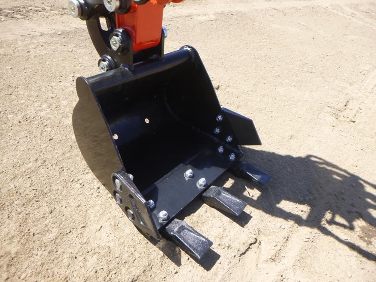 2025-tpm-16-hydraulic-excavator-image-9