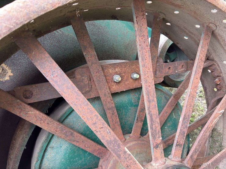 allis-chalmers-20-35-model-e-image-24