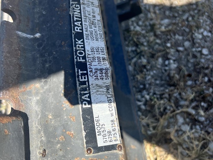 john-deere-570-image-2