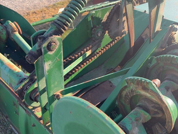 john-deere-24t-image-11