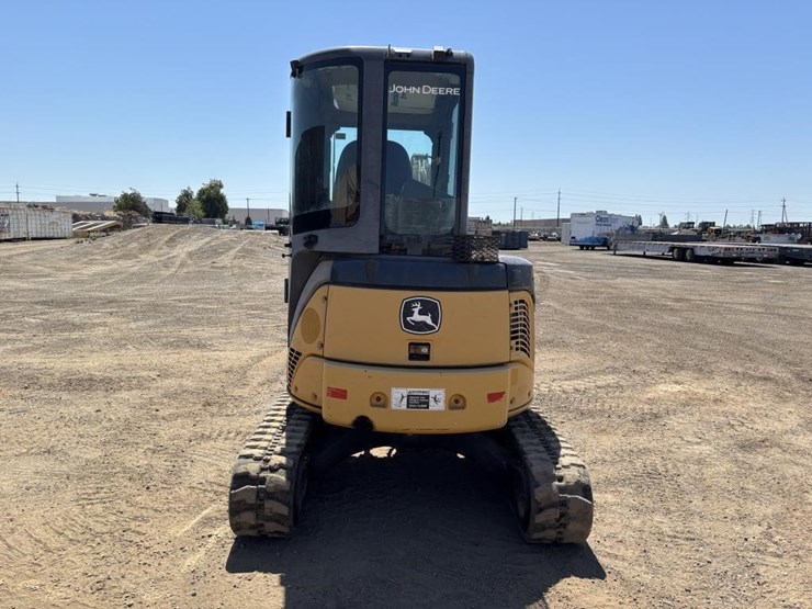 deere-35d-image-8