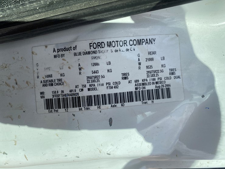 2007-ford-f750-image-14