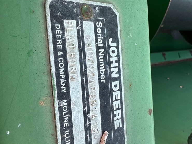 john-deere-924-image-11