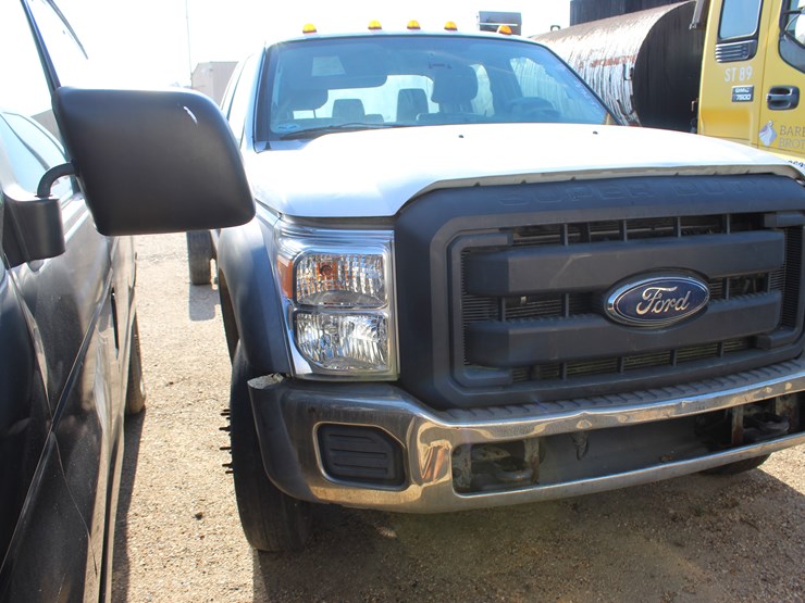 2015-ford-f550-image-2