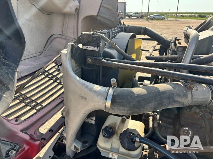 2006-freightliner-columbia-day-cab-truck-(gp11331,-unit-88)-image-66