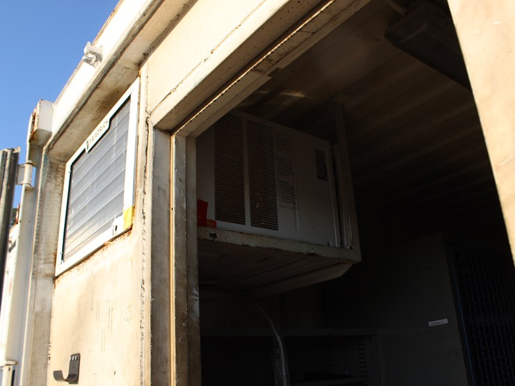#23055-•-20ft-container-tool-office-with-air-image-6