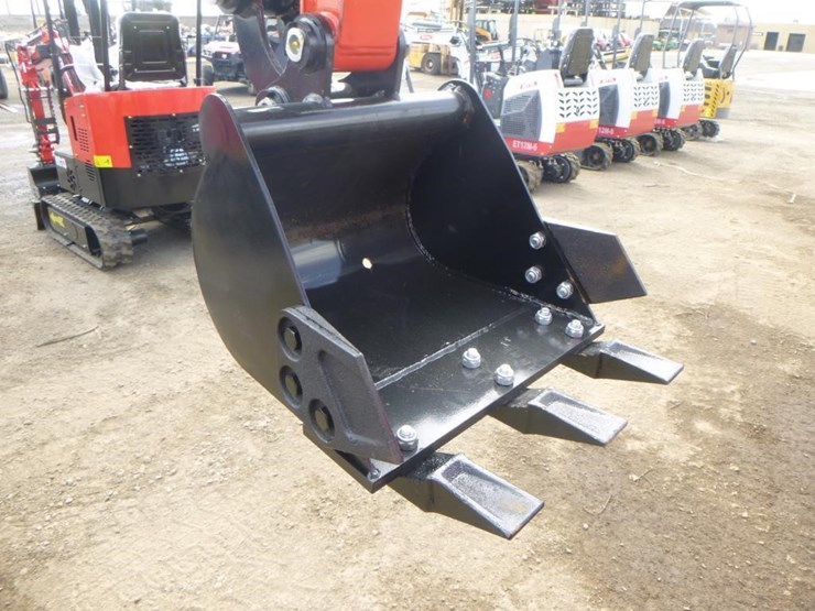 2025-tpm-16-hydraulic-excavator-image-7