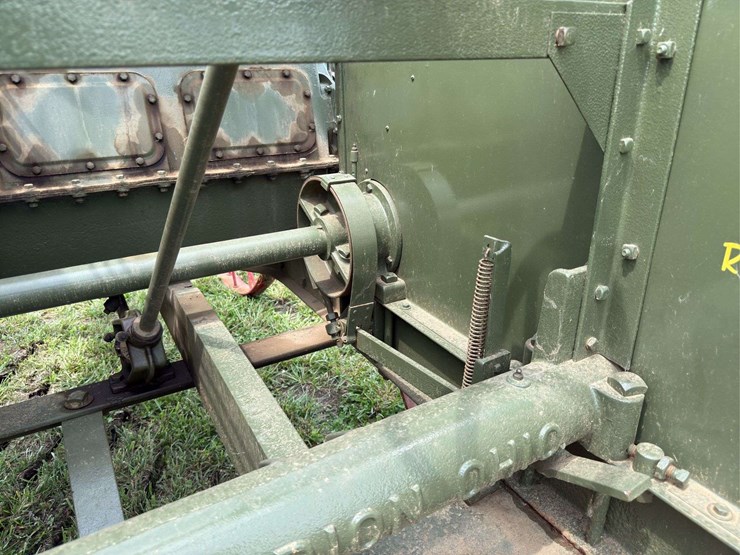 huber-super-4-tractor-image-28