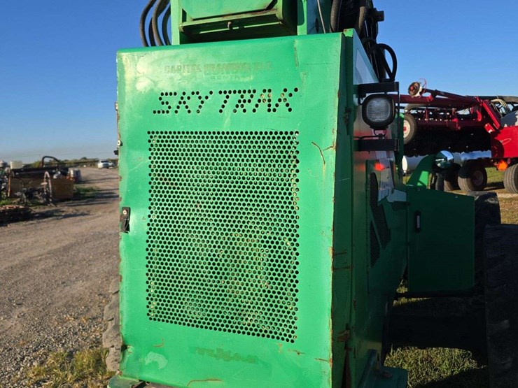 2012-sky-trak-8042-image-5