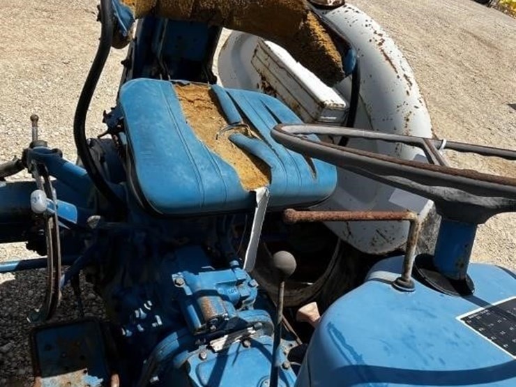 ford-3000-image-11