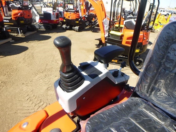 2025-tpm-16-hydraulic-excavator-image-22