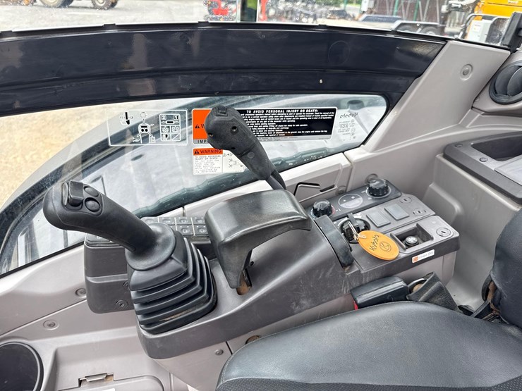2021-kubota-kx057-5-image-15