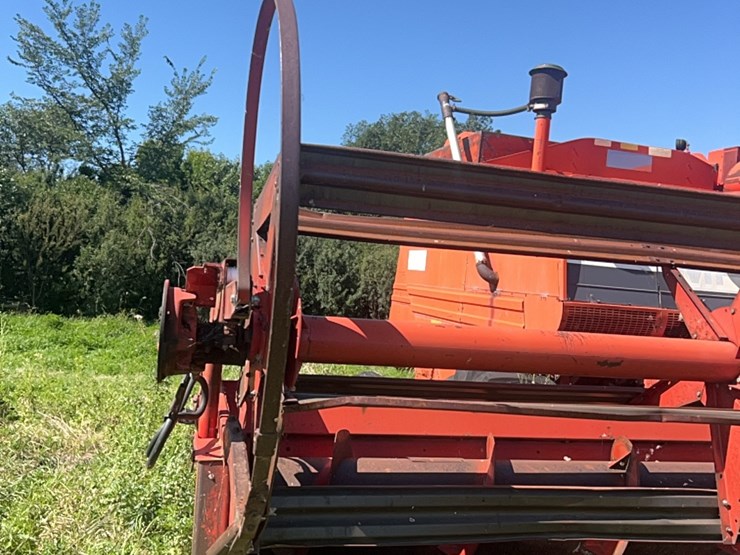 massey-ferguson-760-image-15