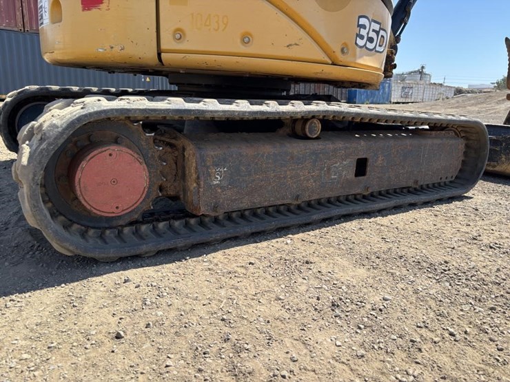 deere-35d-image-24