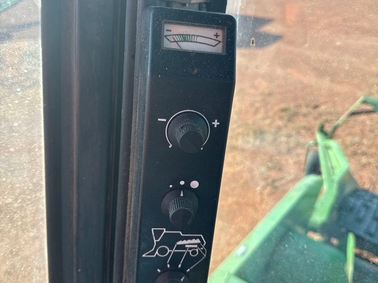 1981-john-deere-7720-image-22