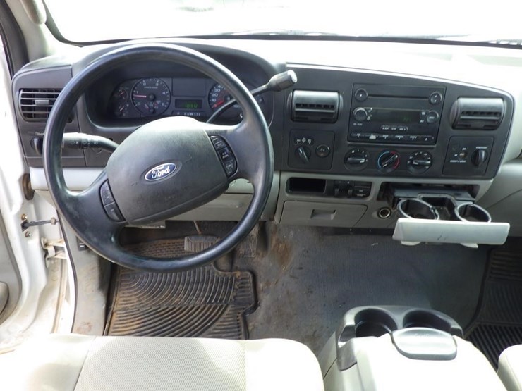 2007-ford-f350-image-7