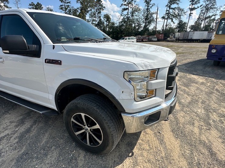 2017-ford-f150-lariat-image-18