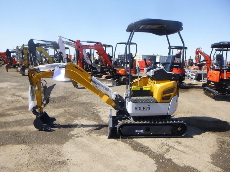 2025-sdlanch-sdle20-hydraulic-excavator-image-5
