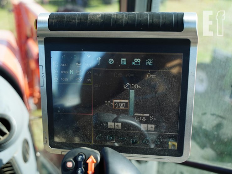 2018-kubota-m7-151-image-37