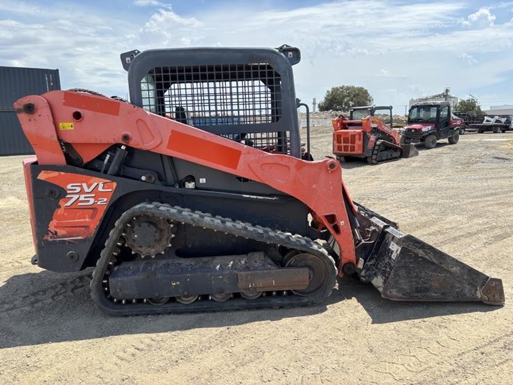 2019-kubota-svl75-2-image-7