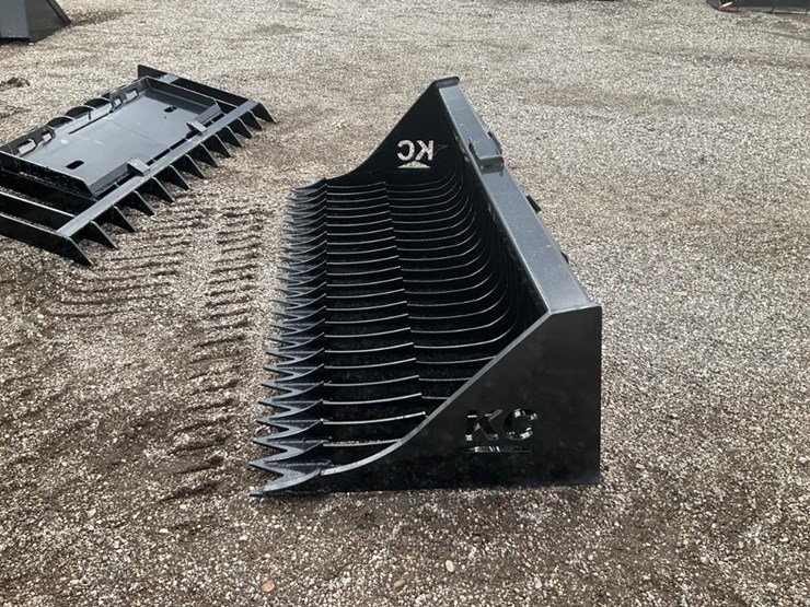 #621-•-76"-skid-steer-skeleton-bucket-high-side-image-2
