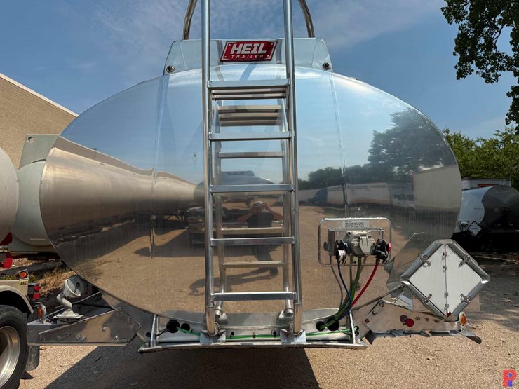 2019-heil-tank-image-7
