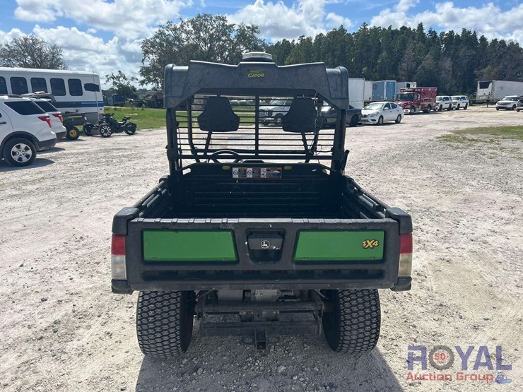 john-deere-gator-image-15