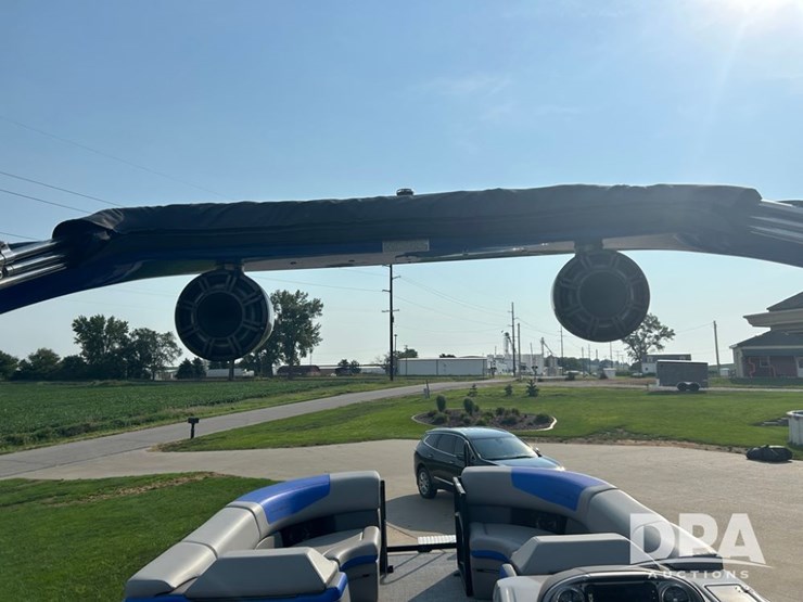 2023-south-bay/fru-tri-toon-pontoon-(cp0645)-image-35