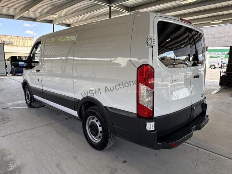 2018-ford-transit-image-5