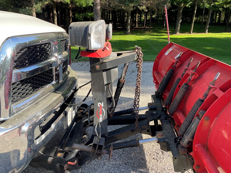 2018-dodge-ram-3500-image-11