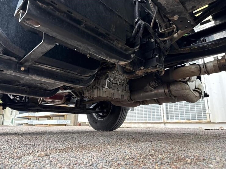 2012-ford-f750-image-34