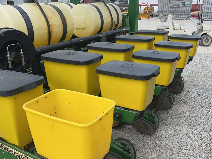 john-deere-7200-image-20
