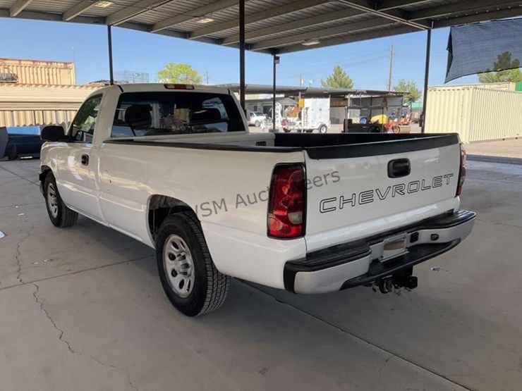 2006-chevrolet-silverado-1500-image-5
