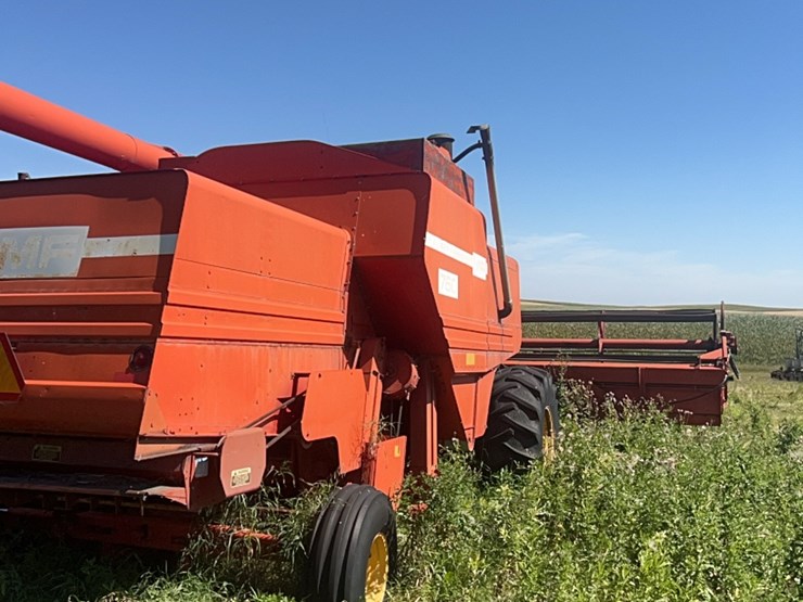 massey-ferguson-760-image-22