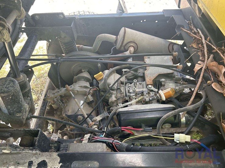 john-deere-gator-image-8