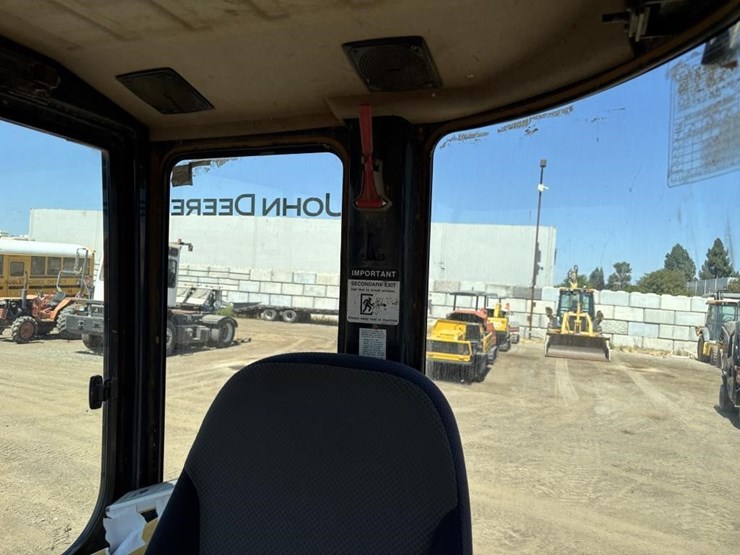 deere-35d-image-39