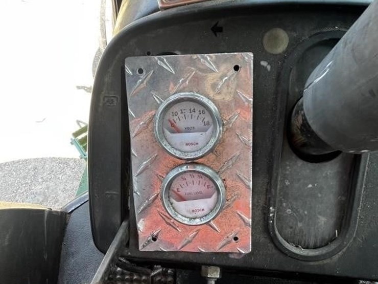 john-deere-4230-image-13