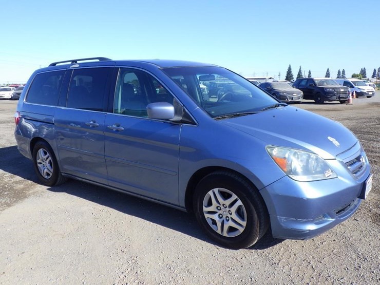 2007-honda-odyssey-image-2