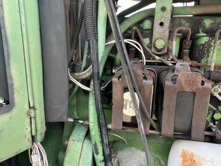 john-deere-4640-image-8
