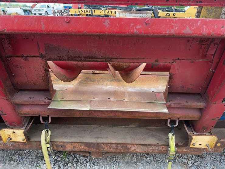 case-ih-1063-image-6