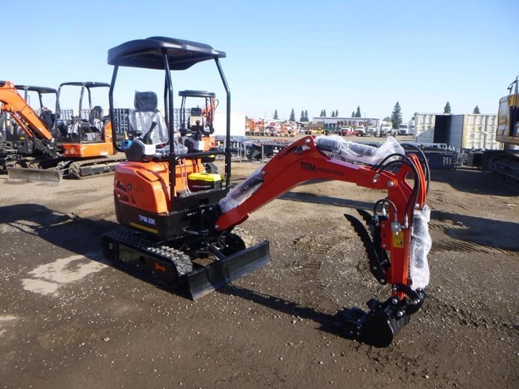 2025-tpm-20k-hydraulic-excavator-image-2