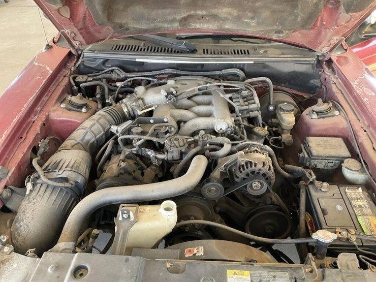 2003-ford-mustang-convertible-image-12