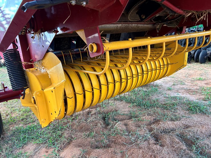 2019-new-holland-450-image-10