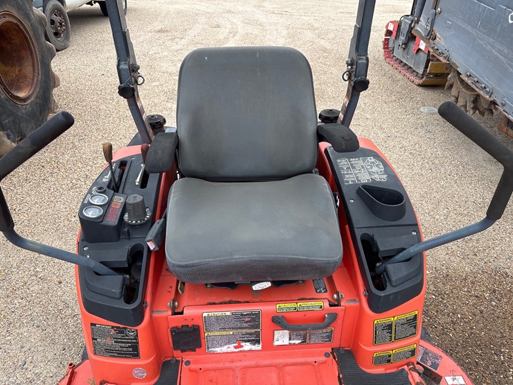 kubota-zd326-image-5