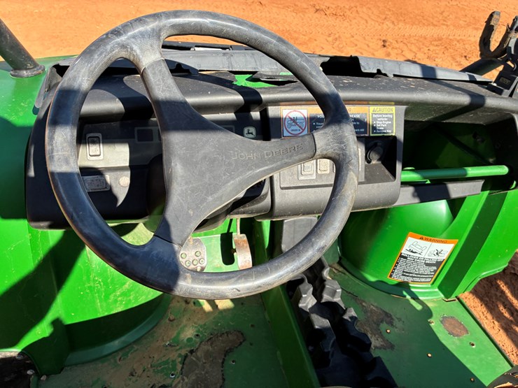 john-deere-gator-image-6